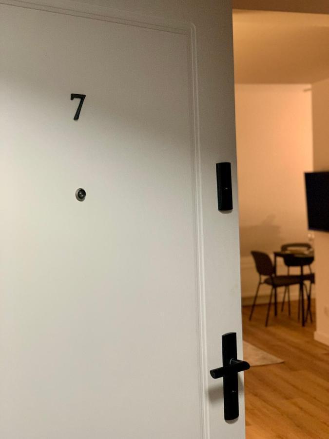 Hotel, Apartament Pod Złotym Lwem w samym centrum miasta z DARMOWYM parkingiem VII Kłodzko Zewnętrze zdjęcie